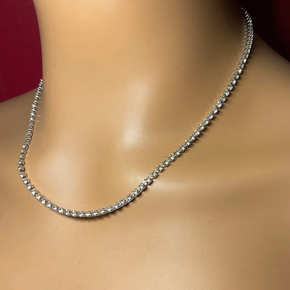 Avon Silver Necklace with Clear Stones Price Firm - Picture 2 of 5